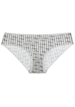 Состав:
Хлопок 95%
Эластан 5%
      Женские трусы-слипы, изготовлены из принтованного полотна. 