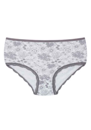 Состав:
Хлопок 95%
Эластан 5%
	Женские трусы-баталы из принтованного полотна. Выемки для ног украшены кружевом. 
