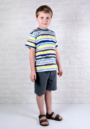 Состав:
Кулирка
Хлопок 100%
	Комплект для мальчика (футболка + шорты).